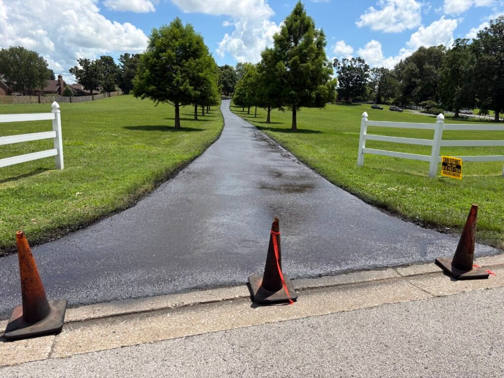 Owensboro driveway sealcoating and crack filling completed by CWM Asphalt